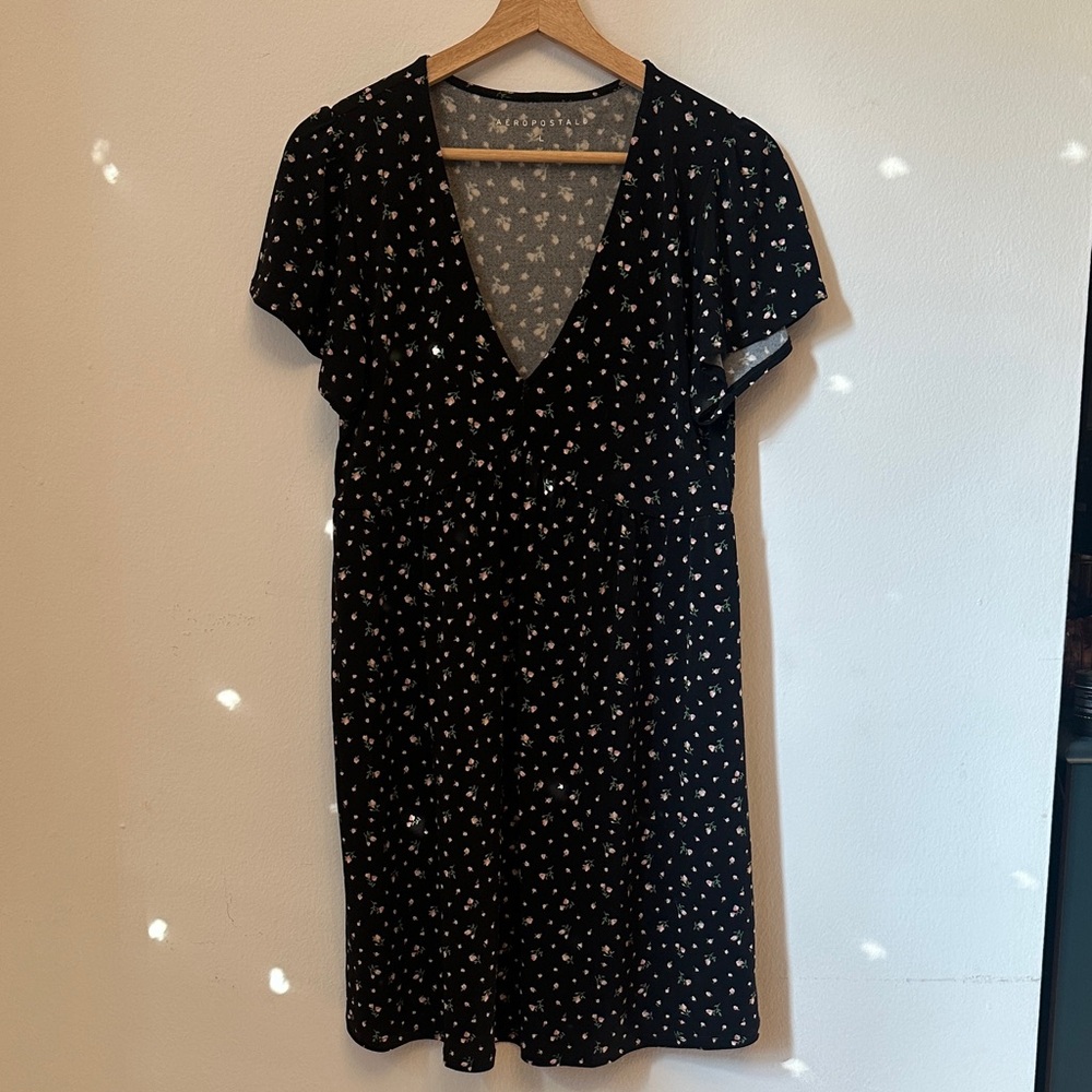 Aeropostale Black Floral V-Neck Babydoll Dress